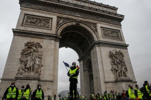 Yellow Vests at Arc in Paris Dec. 2018